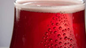 Cerveza roja características y marcas más populares para descubrir